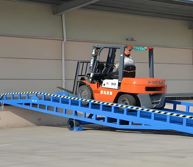 绍兴移动式卸货平台（叉车用）
